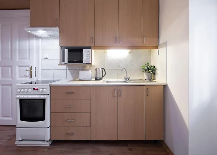 Chic Urban Retreat Bacso